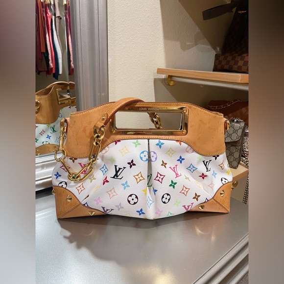 100% Authentic Louis Vuitton Judy MM